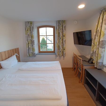 Gasthof zur Post Lalling Exterior foto