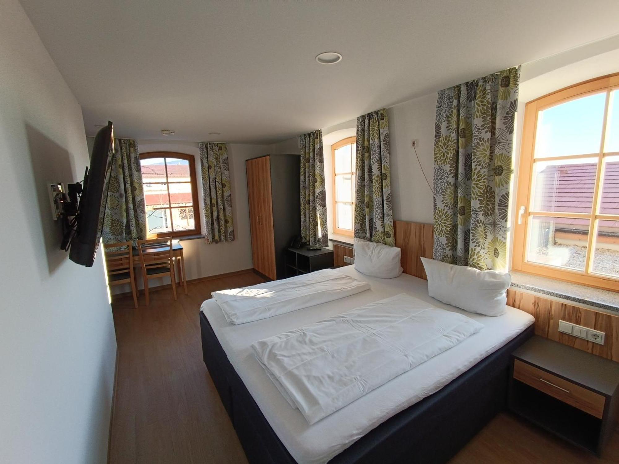 Gasthof zur Post Lalling Exterior foto
