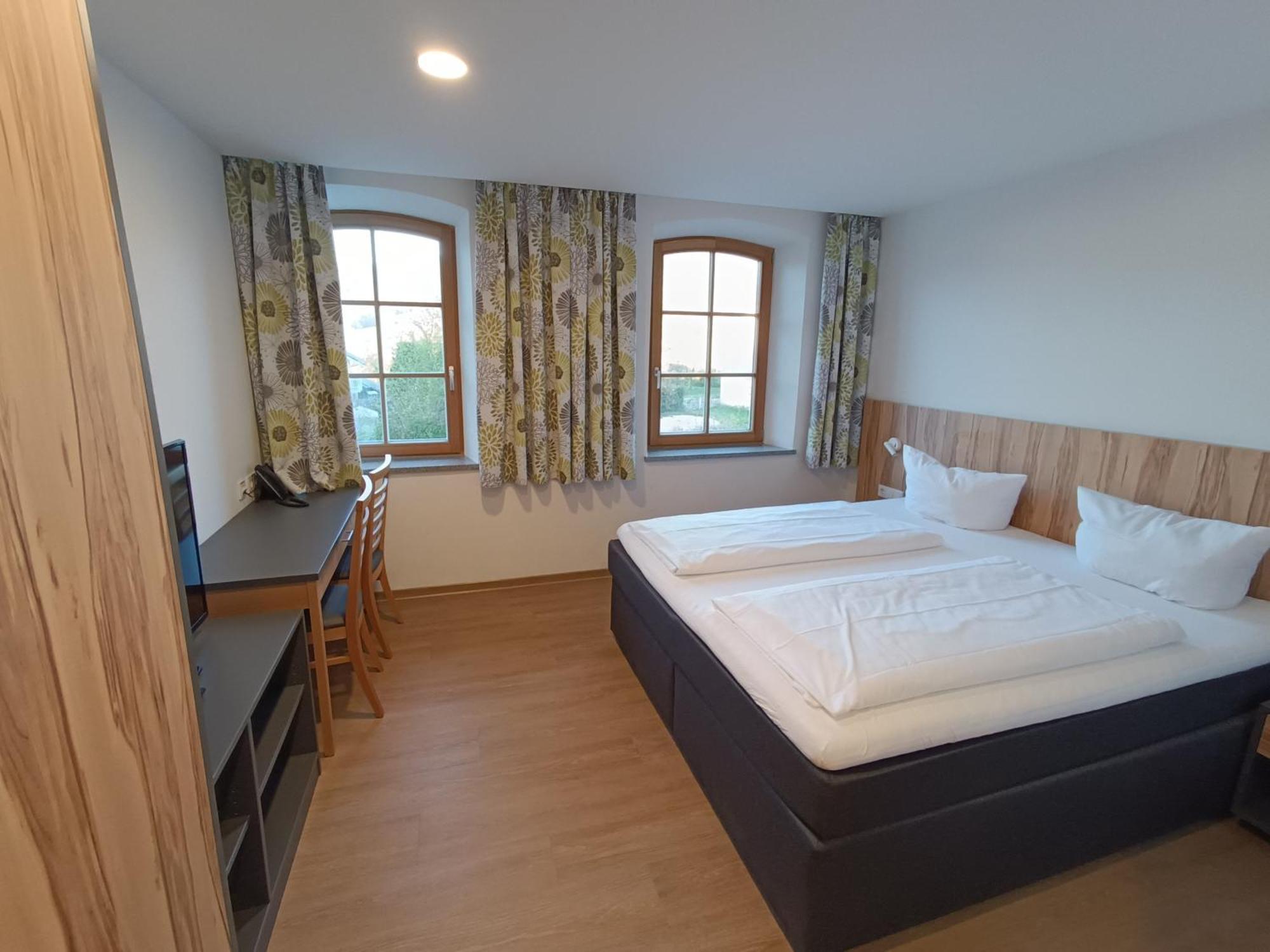 Gasthof zur Post Lalling Exterior foto